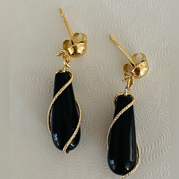 Jewelry - 14K Yellow Gold 1” Onyx Dangle Gold Wire Twist Drop Earrings Vintage Unique